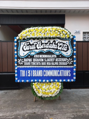 Papan Bunga Duka di Gunungbahagia
